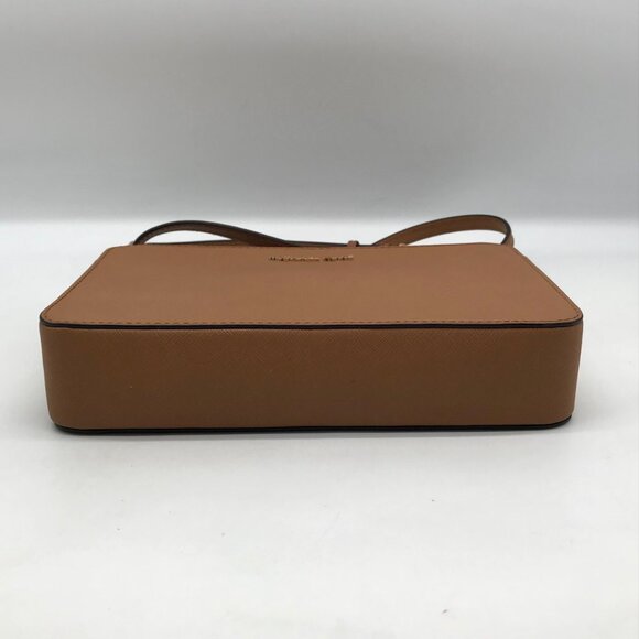 Michael Kors Jet Set East West Tan Saffiano Leather Crossbody Bag - Picture 4 of 11